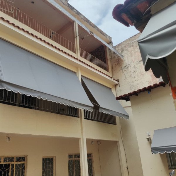 Toldo De Lona